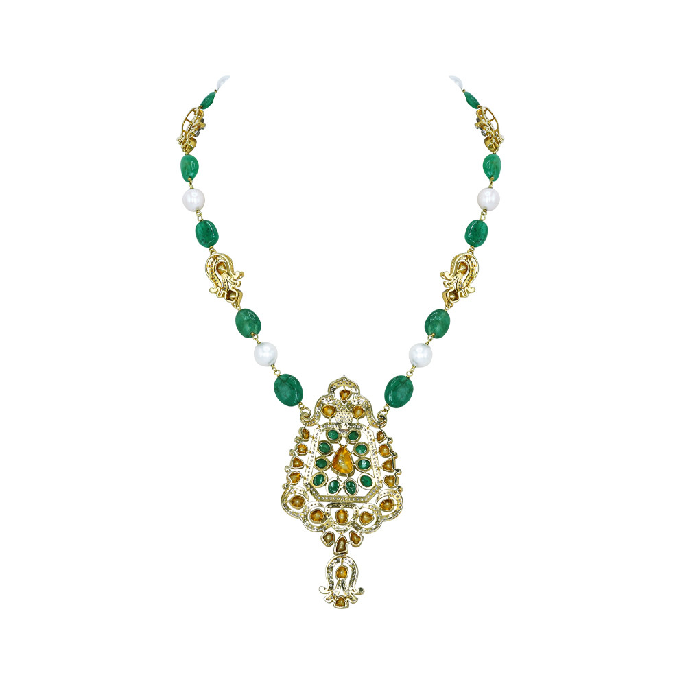 Emerald and Pearl Necklace with Diamond Motifs and Pendant